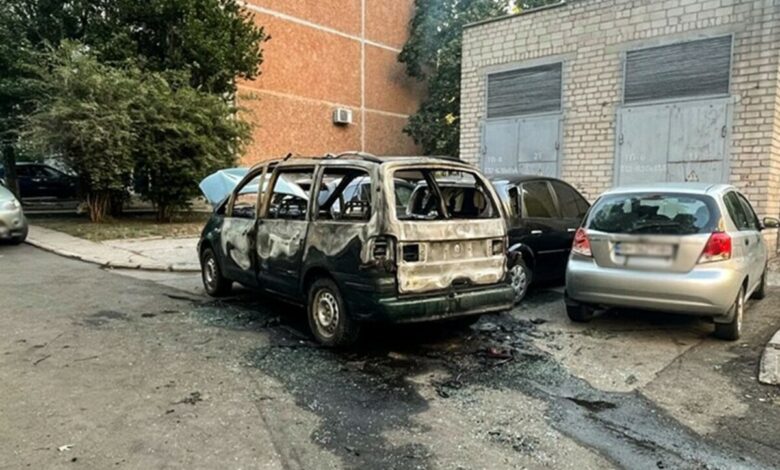 Сусідська сварка закінчилася підпалом авто: чоловікові загрожує до 10 років