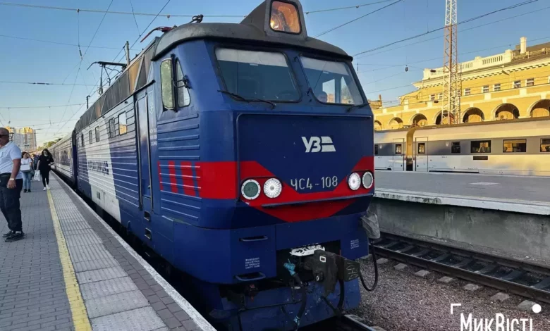 Посольство Німеччини закликало громадян уникати поїздок потягами в Україні до та після 24 серпня