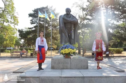 У Миколаєві під час церемонії 23 серпня підняли Державний прапор України