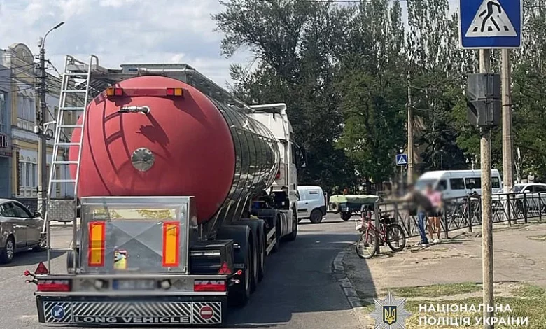Ілюстративне фото ДТП за участю вантажного автопоїзда та пішохода в Миколаєві