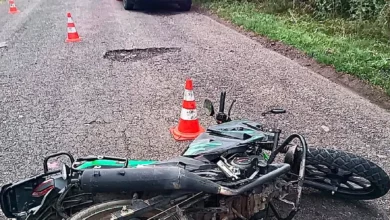 Мотоцикл після аварії з 5-річною дитиною біля Богемки на Миколаївщині