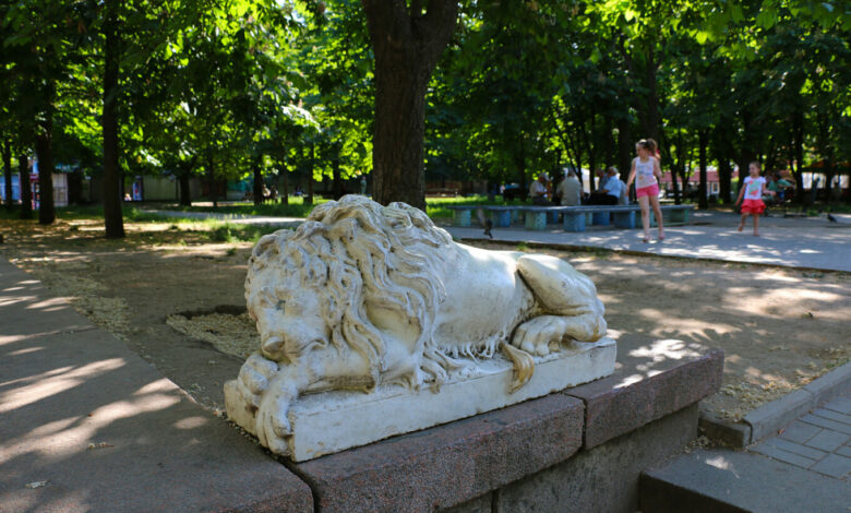 каштановий сквер
