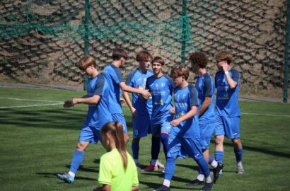 Футбольний матч СДЮСШОР «Миколаїв» U19 проти полтавської «Молоді» на Центральному міському стадіоні