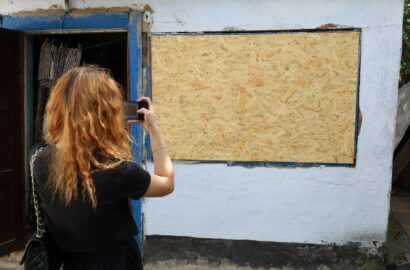 Пошкоджені житлові будинки у Миколаєві після атаки, ілюстративне фото