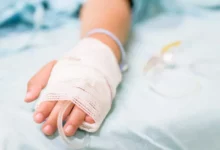 Матір і сімейного лікаря підозрюють у неналежному нагляді за померлим хлопчиком на Тернопільщині