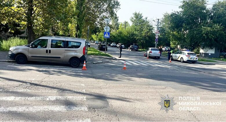 Автомобілі Fiat Doblo та Chevrolet Aveo після зіткнення у Миколаєві