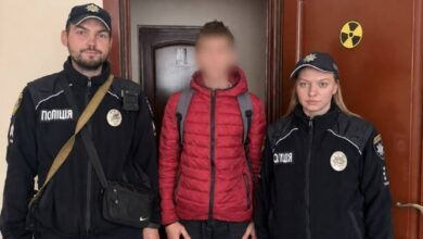 Порятунок підлітка з балкона багатоповерхівки у Південноукраїнську