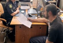 Поліцейські матеріали у справі про пограбування перехожого у Первомайську