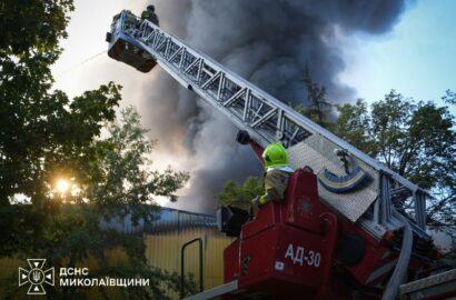Ілюстративне фото наслідків російської атаки на цивільні об’єкти у Миколаєві