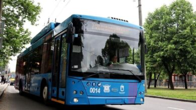 Трамваї та тролейбуси Миколаєва, які вийшли на маршрути після перебоїв з електроенергією