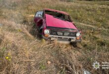 Наслідки перекидання автомобіля поблизу Новогригорівки на Миколаївщині