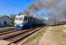 Наслідки удару по приміському поїзду в Харківській області