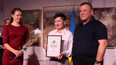 Урочистості до Всеукраїнського дня бібліотек у Миколаївському академічному художньому драматичному театрі