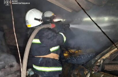 Рятувальники ліквідовують одну з пожеж на Миколаївщині