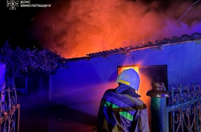Рятувальники ліквідовують одну з пожеж на Миколаївщині