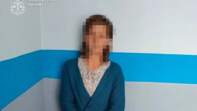 Матеріали справи про гроші доньки, які мали зберігатися на валютному депозиті