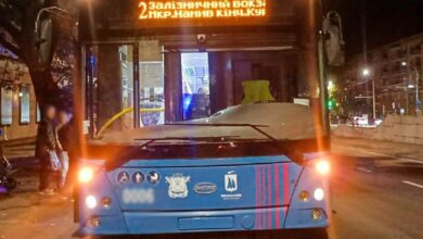 Поліцейські матеріали у справі про стрілянину в тролейбусі Миколаєва