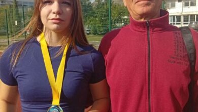 Миколаївська легкоатлетка Яна Руденко, яка здобула дві медалі на чемпіонаті України в Івано-Франківську
