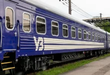 Пасажирські поїзди із затримками на маршрутах через Миколаїв