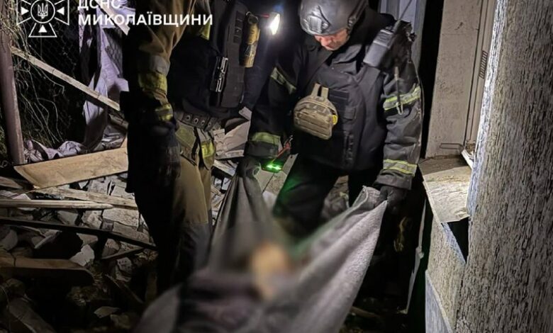 Наслідки атаки безпілотників на житлові будинки в Дмитрівці на Миколаївщині