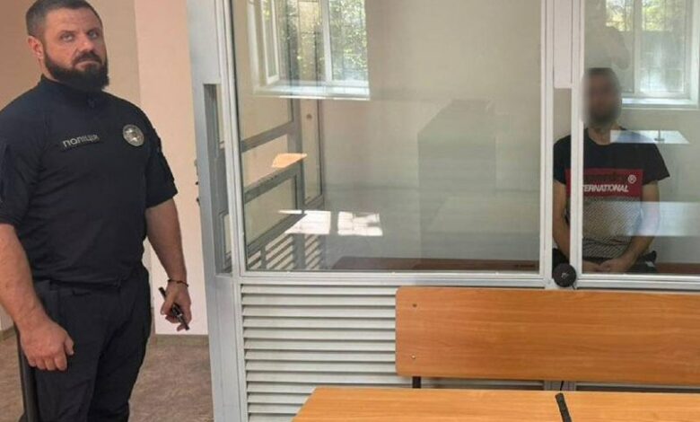 Поліцейські розслідують крадіжку грошей із квартири у Первомайську