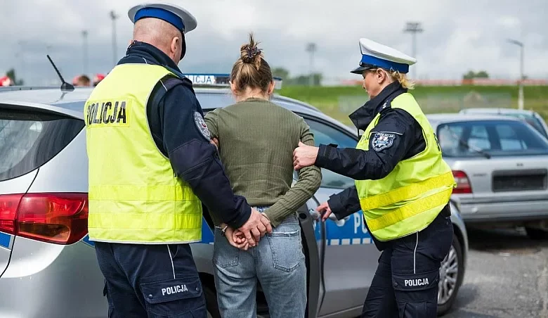 Ілюстративне фото нападу на 13-річну українку в Польщі