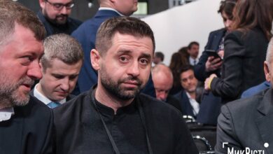 Анонімні Telegram-коментарі з акаунтів, пов'язаних із телефонними номерами Давида Арахамії