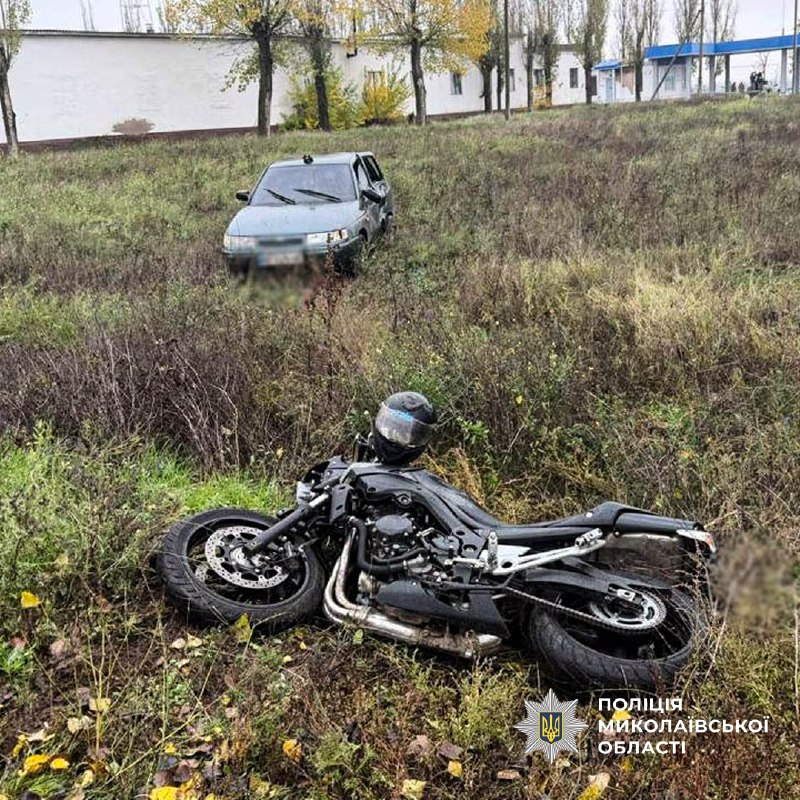 ДТП за участю автомобіля ВАЗ та мопеда Suzuki поблизу Пересадівки