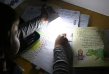 Знеструмлення населених пунктів Миколаївщини через обстріли та негоду