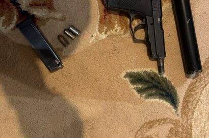 Розслідування вимагання грошей в утриманця Миколаївського слідчого ізолятора