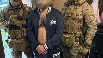 Розслідування вимагання грошей в утриманця Миколаївського слідчого ізолятора
