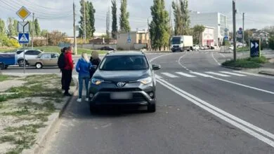 Місце ДТП за участю кросовера Toyota Rav 4 та пішохідки в Миколаєві