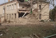 Наслідки обстрілу центру Дмитрівки на Миколаївщині