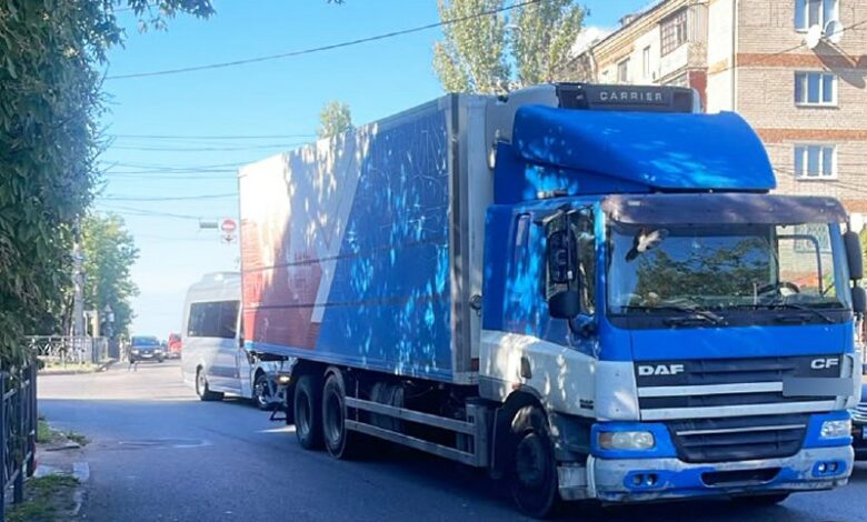 ДТП за участі вантажівки DAF CF та дітей-пішоходів у Миколаєві