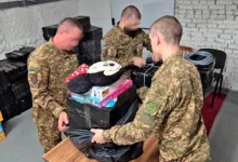 Доставка гуманітарної допомоги дронами жителям окупованих Олешок