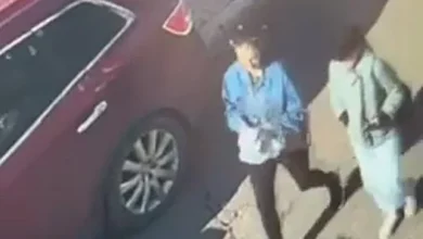 Дитячий комбінезон, який забрали перехожі в Миколаєві