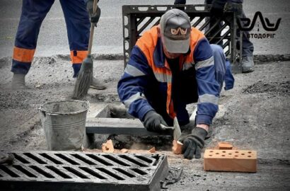 Ремонт дорожнього покриття та заміна решіток дощоприймачів у Миколаєві