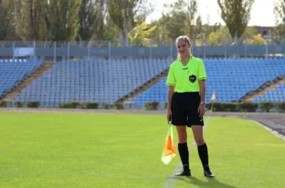 Матч СДЮСШОР «Миколаїв» U-19 проти ФК «Зірка» на Центральному міському стадіоні