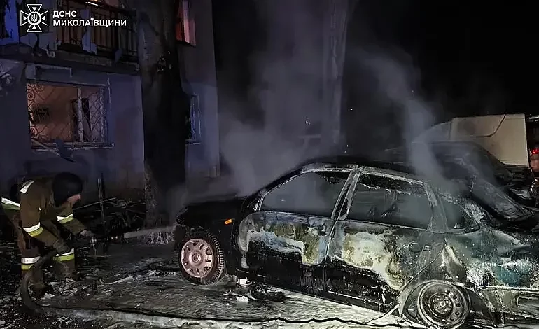 Загиблий удень, пошкоджені будинки вночі: росія атакувала Миколаїв