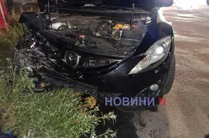 ДТП за участю Mazda 6 та Samand на Богоявленському проспекті в Миколаєві