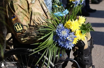 Церемонія вшанування загиблих захисників і захисниць України біля Алеї пам’яті в Миколаєві
