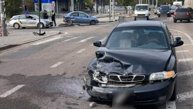 Зіткнення автомобілів Daewoo Nubira та ВАЗ-111830 у Миколаєві