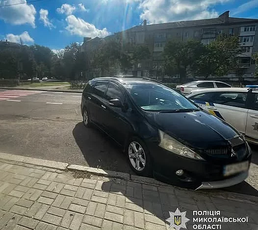 ДТП біля перехрестя Центрального проспекту та вулиці Бузника в Миколаєві, у якій постраждала дівчинка
