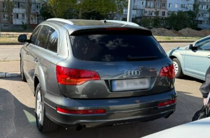 Автомобілі у справі про продаж гуманітарної допомоги для потреб ЗСУ в Миколаєві