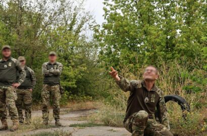 Поліцейський на псевдо Снайпер, інструктор операторів БпЛА стрілецького батальйону поліції Миколаївщини