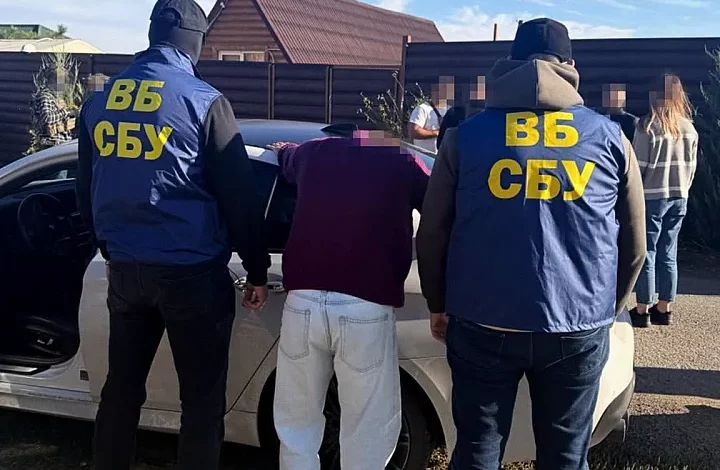 Справа адвоката в Одесі, якого підозрюють у спробі заволодіти 315 тисячами доларів клієнтки