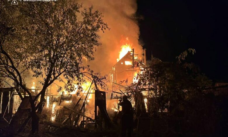 Пожежа господарчої споруди в Миколаєві