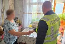 Повернення киянці сумки з грошима, прикрасами та документами, забутої в автобусі