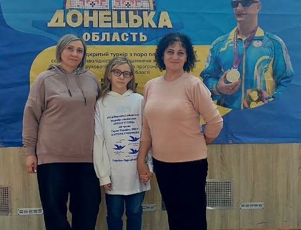 Кіра Цабій — призерка турніру з параплавання в Чорнобаї