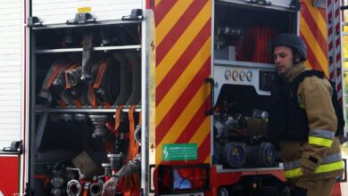 Гасіння пожежі на вантажному терміналі в Миколаєві після атаки безпілотників